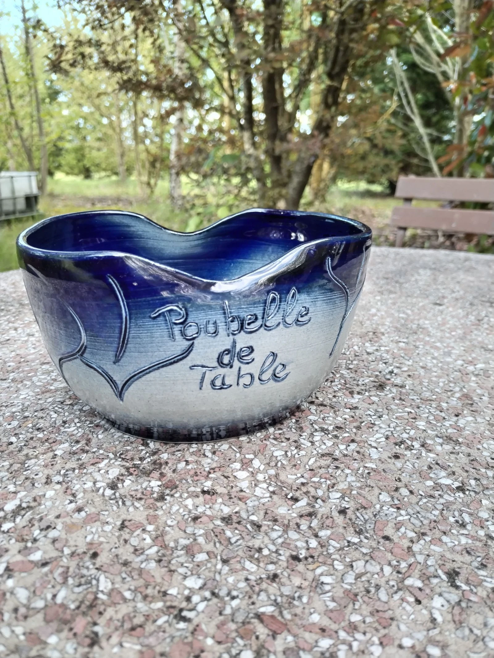 Muy bella copa vintage de cerámica artesanal de Alsacia firmada por Anne Ehret Ranrupt. – photo 5